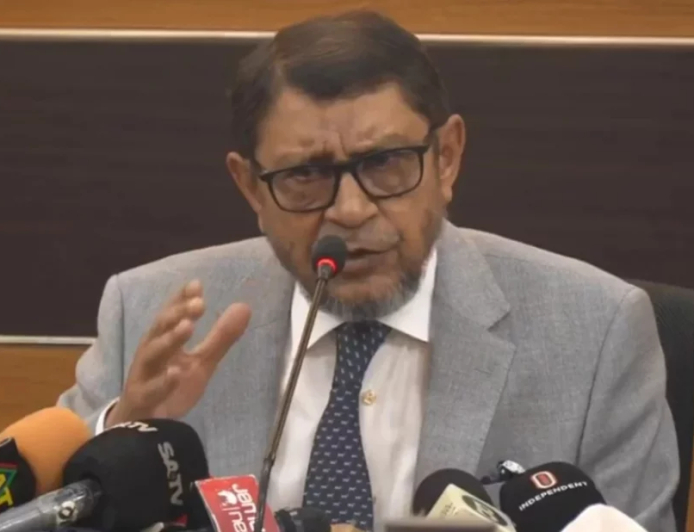 বন্যাকবলিত ১১ জেলার চিকিৎসক-স্বাস্থ্যকর্মীদের ছুটি বাতিল: স্বাস্থ্যমন্ত্রী