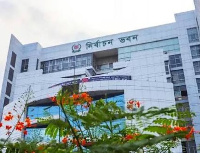 রাষ্ট্রপতি নির্বাচনের তফসিল নিয়ে স্পিকারের সঙ্গে সাক্ষাৎ করবেন সিইসি
