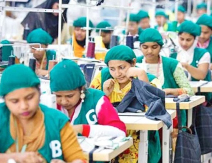 টানা পঞ্চমবারের মতো পোশাক রপ্তানিতে দ্বিতীয় বাংলাদেশ